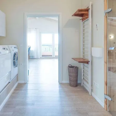 Felsenauster By Interhome *